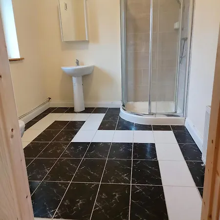 Gorteen Retreat - Spacious House With 30 Bedrooms Prázdninový dům