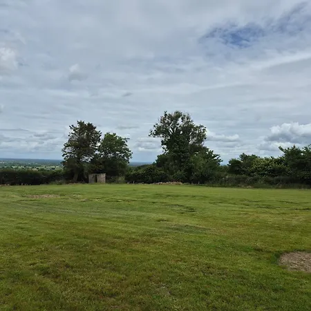 Gorteen Retreat - Spacious House With 30 Bedrooms Rosenallis